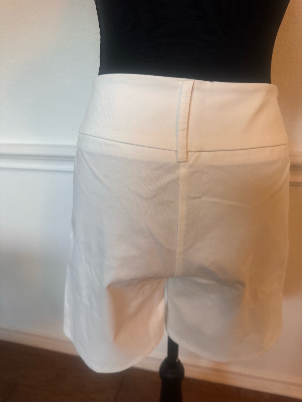 Classic High-Waist White Women’s Shorts